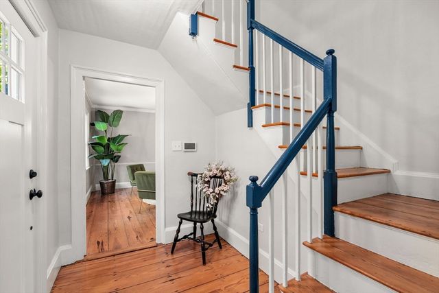 1689 High Street, Westwood, MA 02090