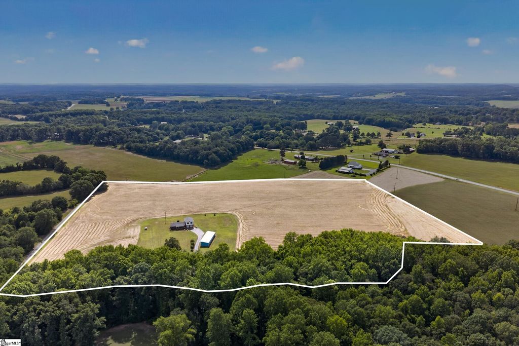 145 Old Sanders Road, Pendleton, SC 29670