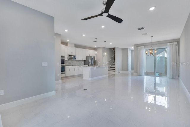 6102 BIMINI TWIST LOOP, Orlando, FL 32819