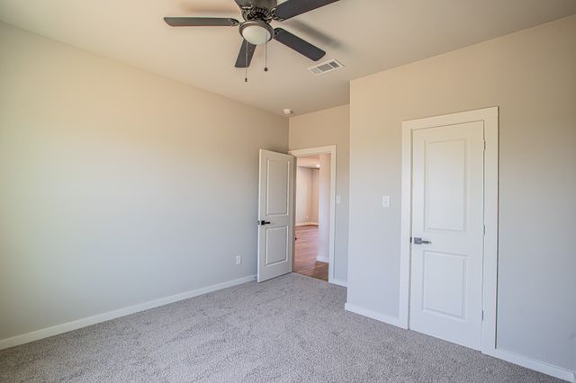 124 Brookview Drive, Bridgeport, TX 76458