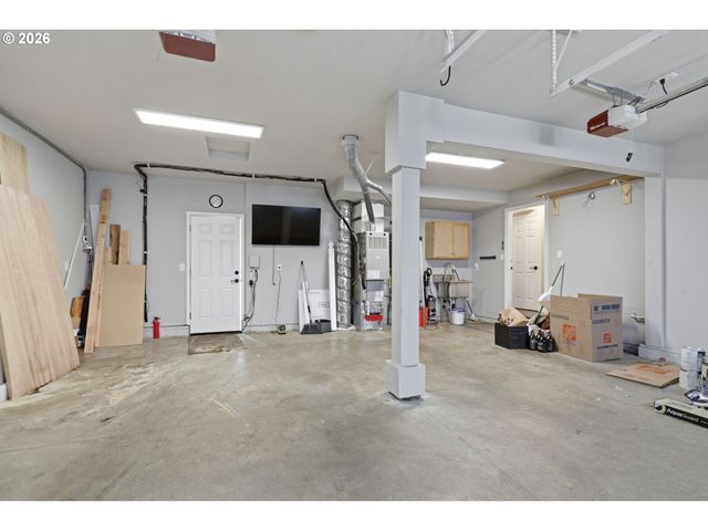 29689 Sw YOSEMITE Way, Wilsonville, OR 97070