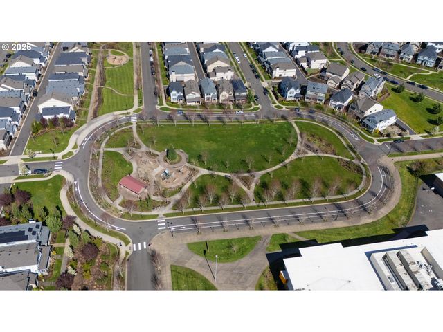 29689 Sw YOSEMITE Way, Wilsonville, OR 97070