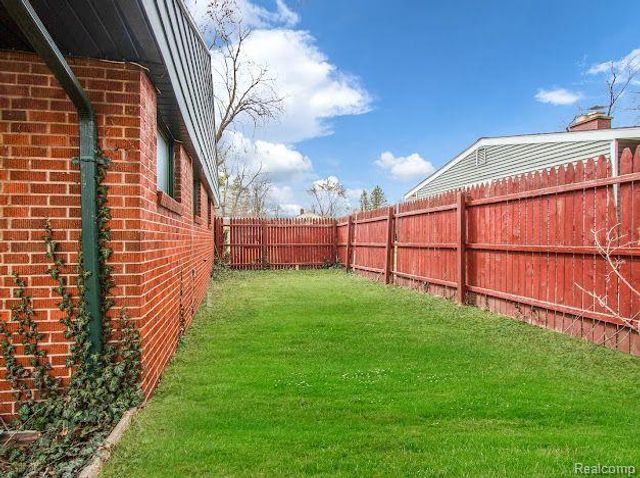 3511 KENT Street, Flint, MI 48503