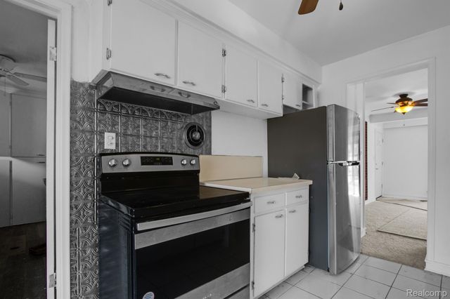 3511 KENT Street, Flint, MI 48503