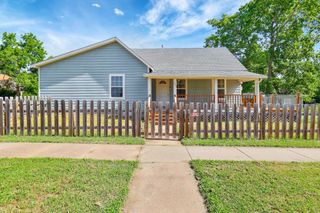 320 W Olive, El Dorado, KS 67042