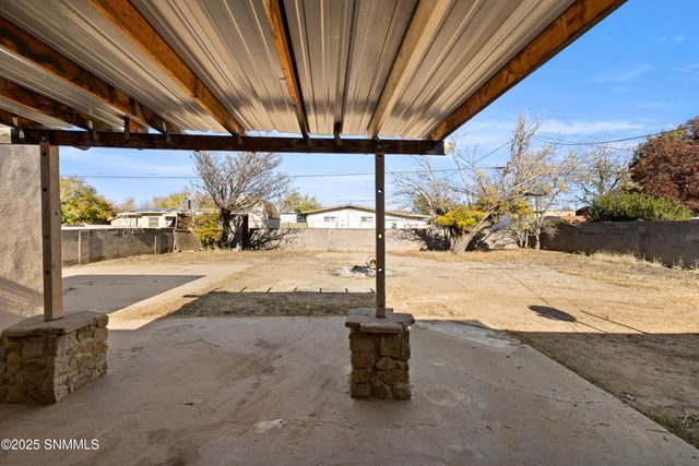 424 Hoagland Road, Las Cruces, NM 88005