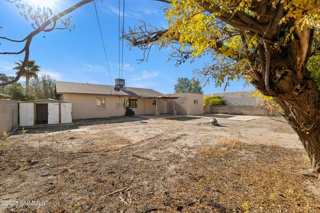 424 Hoagland Road, Las Cruces, NM 88005