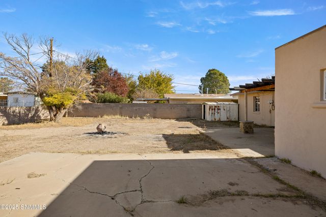 424 Hoagland Road, Las Cruces, NM 88005