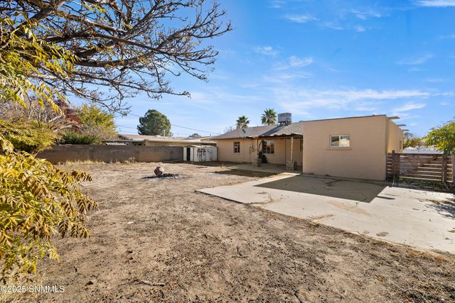 424 Hoagland Road, Las Cruces, NM 88005