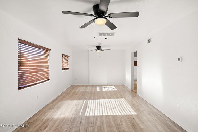 424 Hoagland Road, Las Cruces, NM 88005