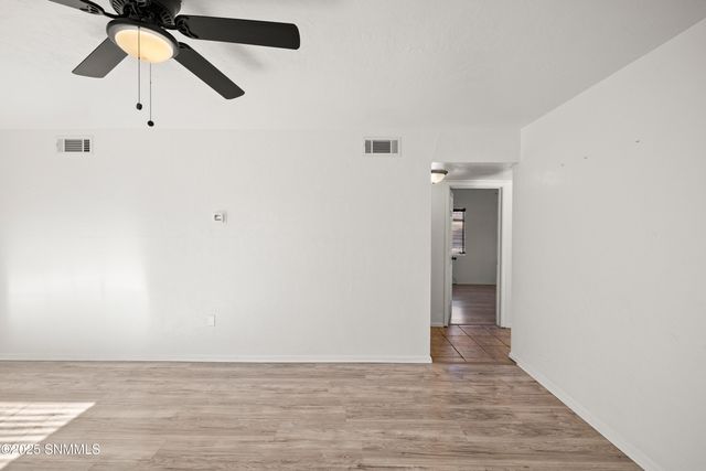 424 Hoagland Road, Las Cruces, NM 88005