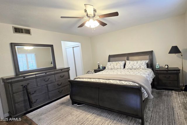 1040 LEISURE WORLD --, Mesa, AZ 85206