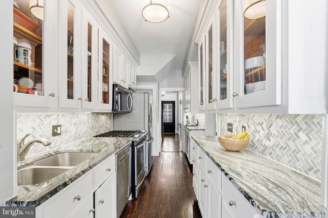 148 TODD PL NE, Washington, DC 20002