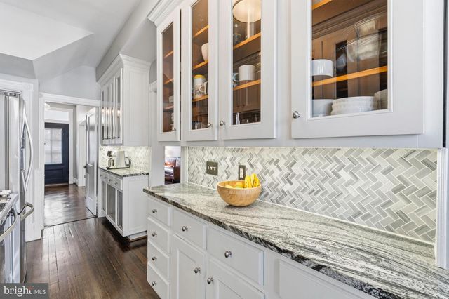 148 TODD PL NE, Washington, DC 20002