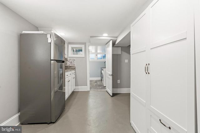 148 TODD PL NE, Washington, DC 20002