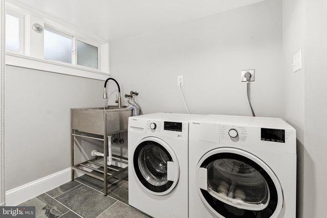 148 TODD PL NE, Washington, DC 20002