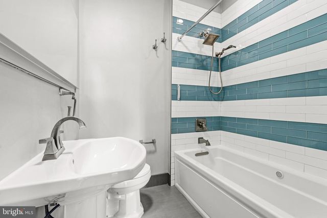 148 TODD PL NE, Washington, DC 20002