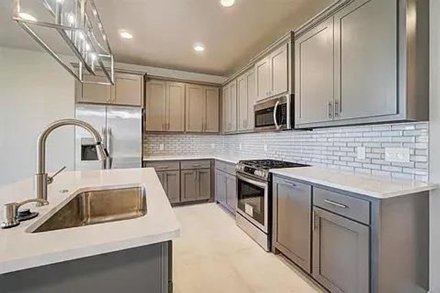 616 Abadan Drive, Edmond, OK 73003