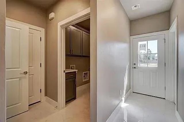 616 Abadan Drive, Edmond, OK 73003