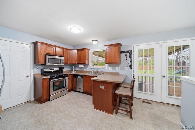 3502 Crestone Way, Tecumseh, MI 49286