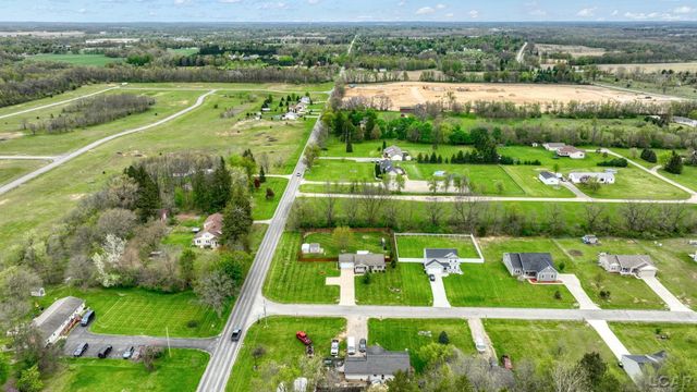 3502 Crestone Way, Tecumseh, MI 49286