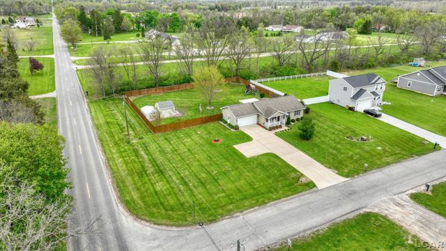 3502 Crestone Way, Tecumseh, MI 49286