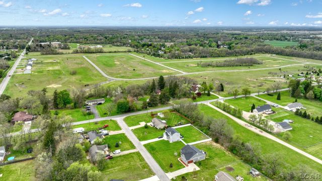 3502 Crestone Way, Tecumseh, MI 49286