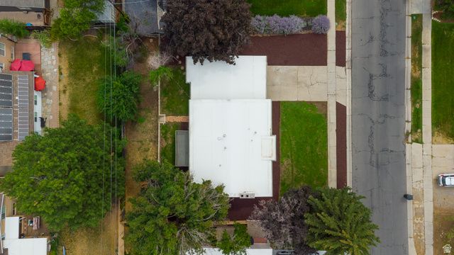 2085 E CASTLE HILL AVE, Cottonwood Heights, UT 84121