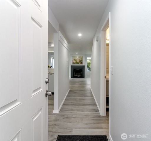 307 S 328th Lane, Federal Way, WA 98003