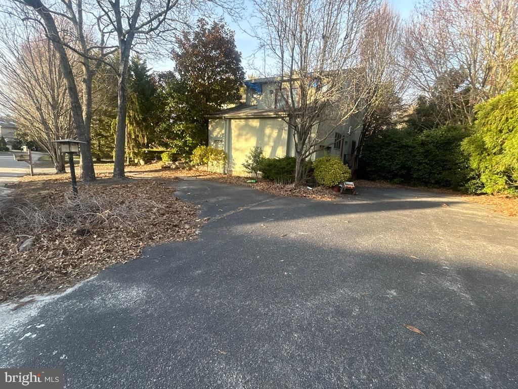 5 MILL LANE, Linwood, NJ 08221