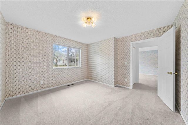 1344 Carriage Drive 1344C, Hudson, WI 54016