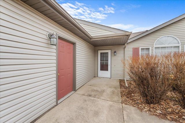 1344 Carriage Drive 1344C, Hudson, WI 54016