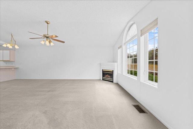 1344 Carriage Drive 1344C, Hudson, WI 54016