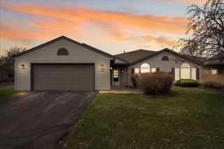 1344 Carriage Drive 1344C, Hudson, WI 54016