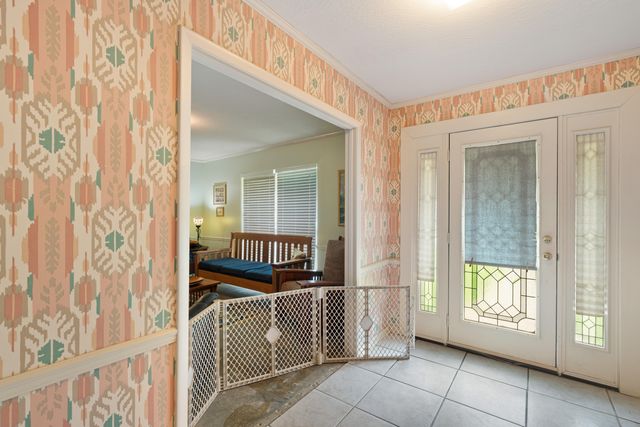 2311 Sunset Dr., Hattiesburg, MS 39402