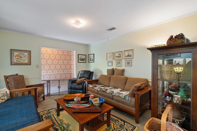 2311 Sunset Dr., Hattiesburg, MS 39402
