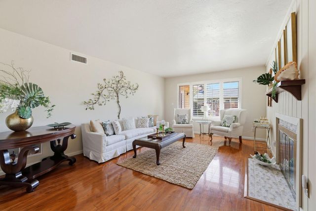 1580 60th Ave, Sacramento, CA 95822