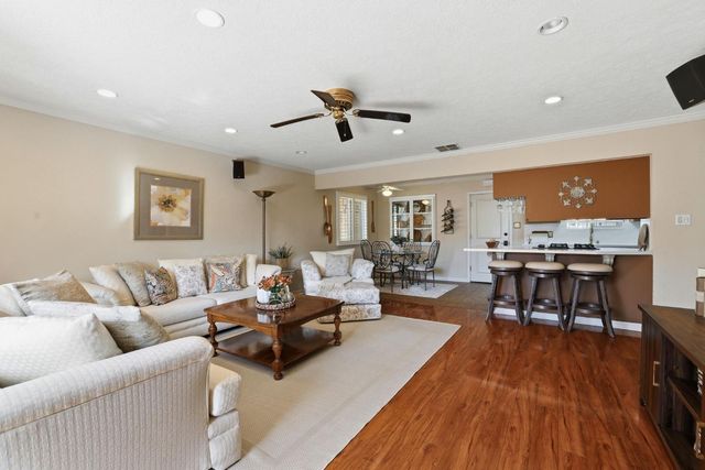 1580 60th Ave, Sacramento, CA 95822