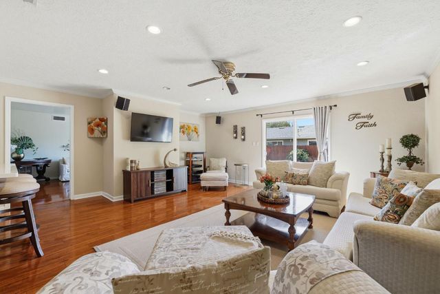 1580 60th Ave, Sacramento, CA 95822