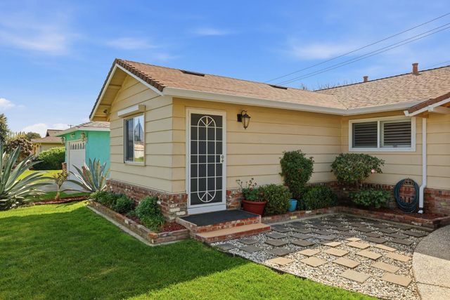 1580 60th Ave, Sacramento, CA 95822