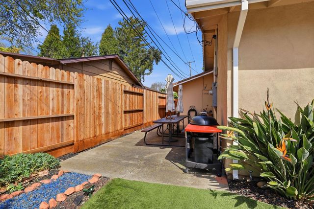 1580 60th Ave, Sacramento, CA 95822