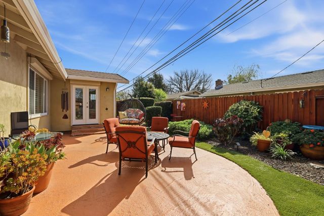 1580 60th Ave, Sacramento, CA 95822