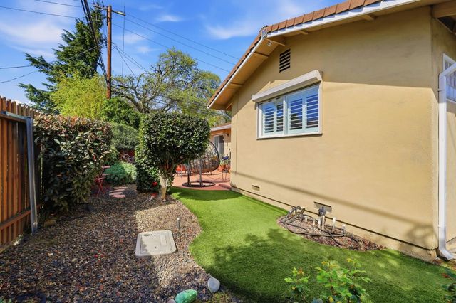 1580 60th Ave, Sacramento, CA 95822