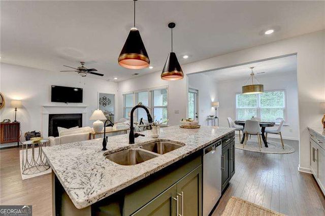 5650 Bergeson Way, Cumming, GA 30028