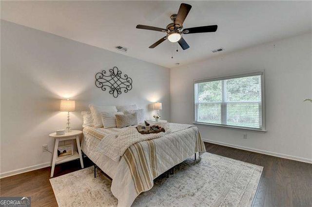 5650 Bergeson Way, Cumming, GA 30028