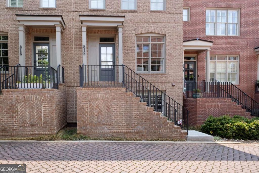 818 Virginia Park Circle NE, Atlanta, GA 30306