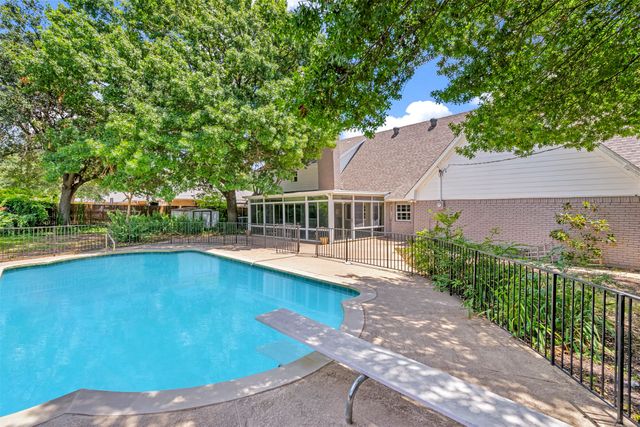 7029 Spring Valley Road, Dallas, TX 75254