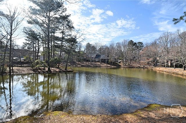 304 Wood Lake Drive, Athens, GA 30606