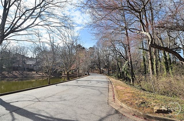 304 Wood Lake Drive, Athens, GA 30606