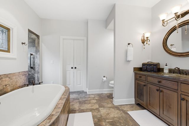 2401 Pennington Bend Rd, Nashville, TN 37214
